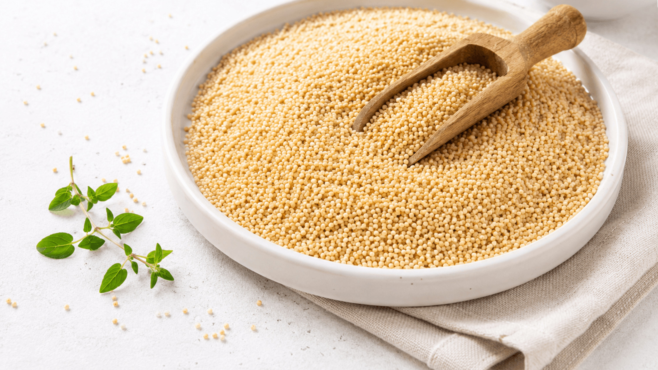 Pseudogetreide wie Hirse, Quinoa, Amaranth und Buchweizen – glutenfrei, proteinreich und vegan